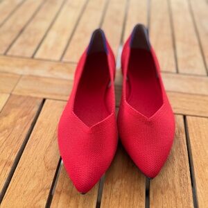Rothy’s “The Point” Bright Red Size 9